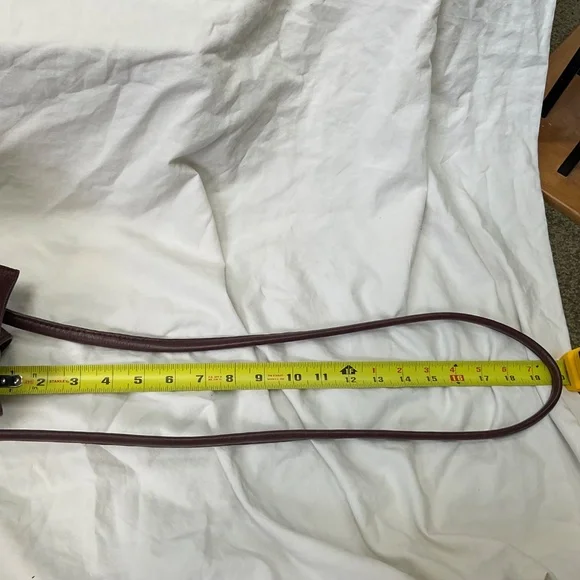 Fleuvog Prepare Pouch Crossbody or Shoulder Bucket Hobo Bag in Burgundy Leather - Picture 6 of 13